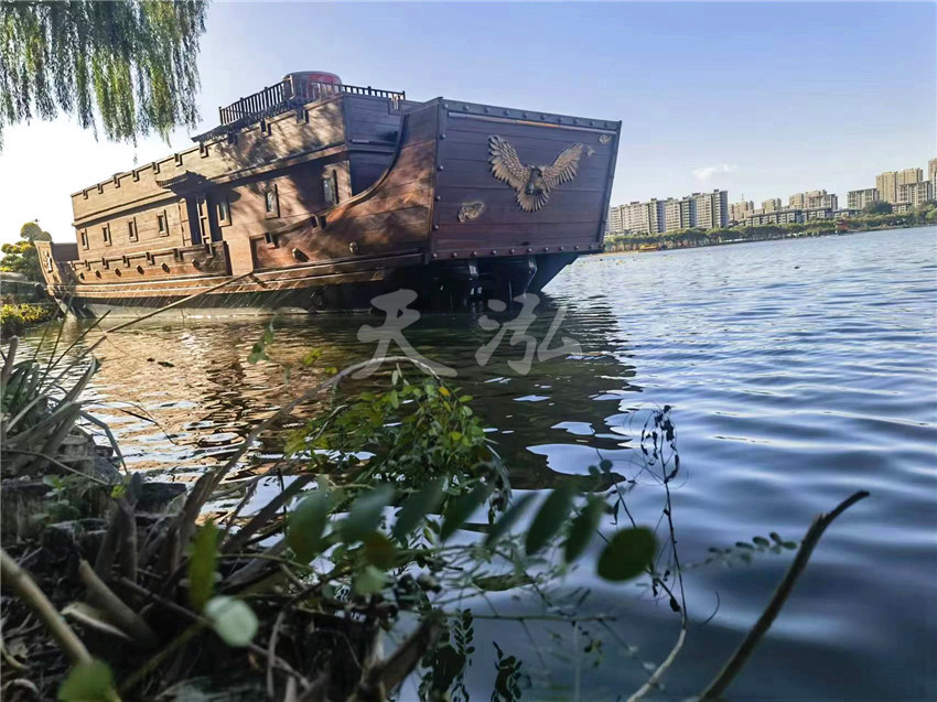 古战船